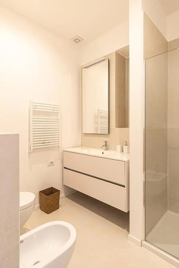 Argiro Luxury Apartments Bari 0*,